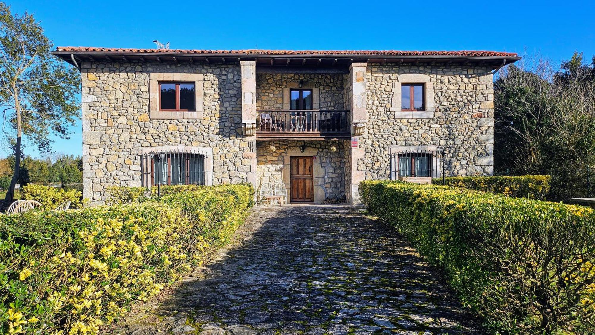 Гостевой дом Casa De Aldea La Piniella Villahormes Экстерьер фото